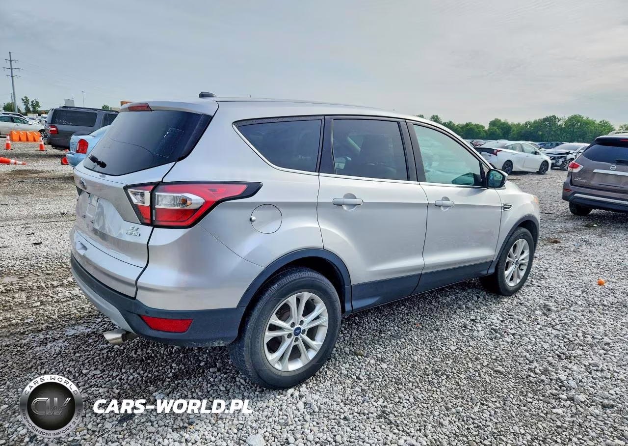 2017 Ford Escape Se VIN:1FMCU0GD2HUE24693 - 3