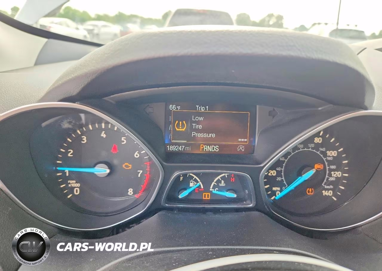 2017 Ford Escape Se VIN:1FMCU0GD2HUE24693 - 9
