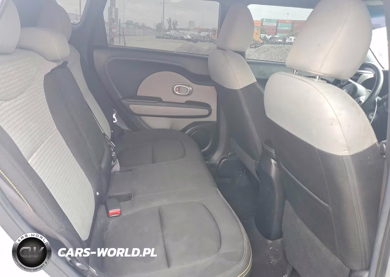 2016 Kia Soul + VIN:KNDJP3A59G7830179 - 11
