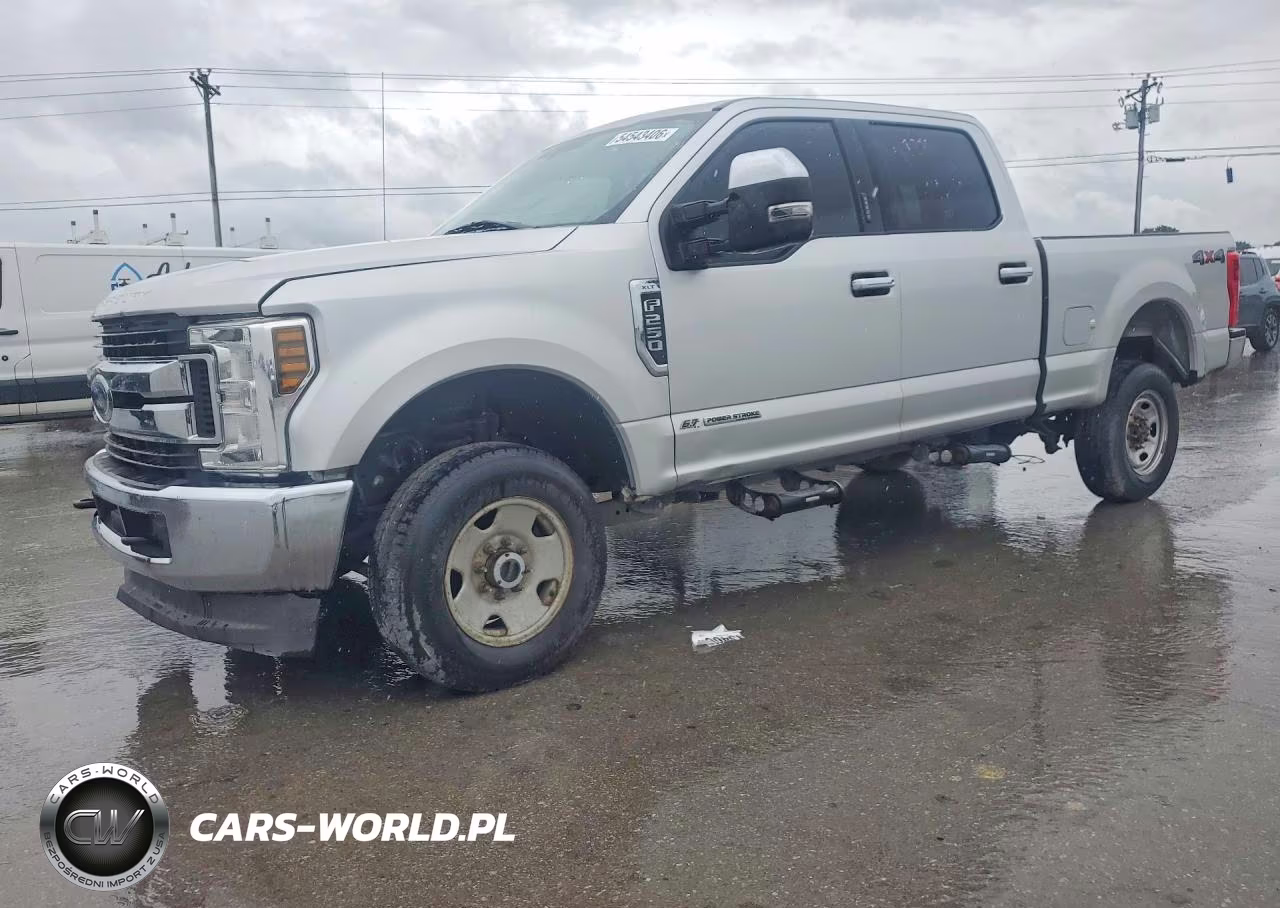 2018 Ford F250 Super Duty – zdjęcie 1 z 12