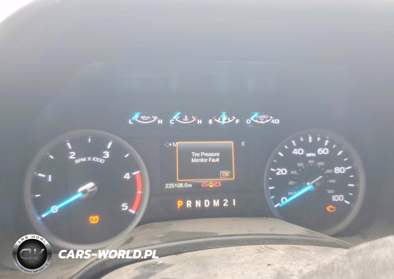 2018 Ford F250 Super Duty VIN:1FT7W2BT0JEB97305 - 9