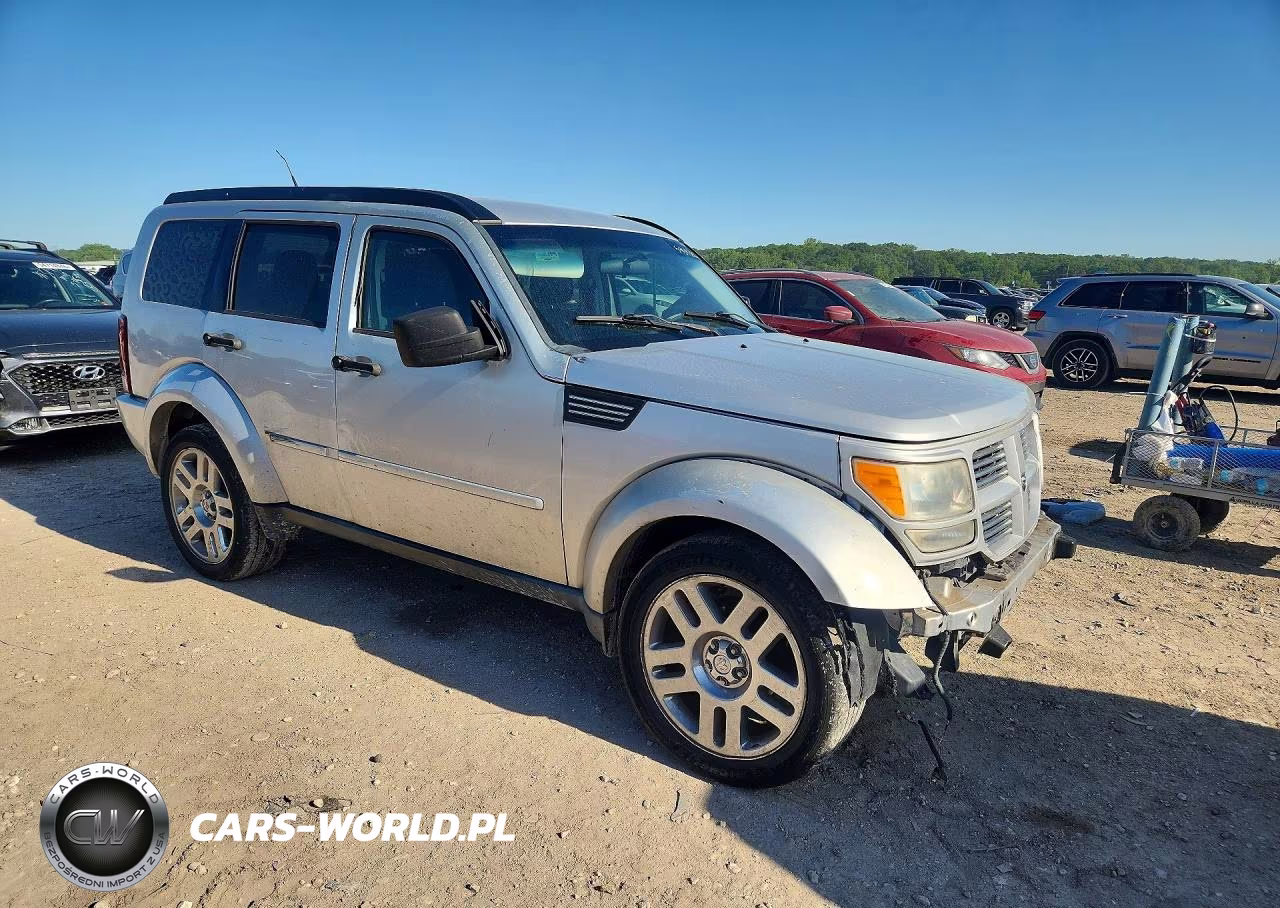 2011 Dodge Nitro Heat VIN:1D4PT4GKXBW549471 - 4