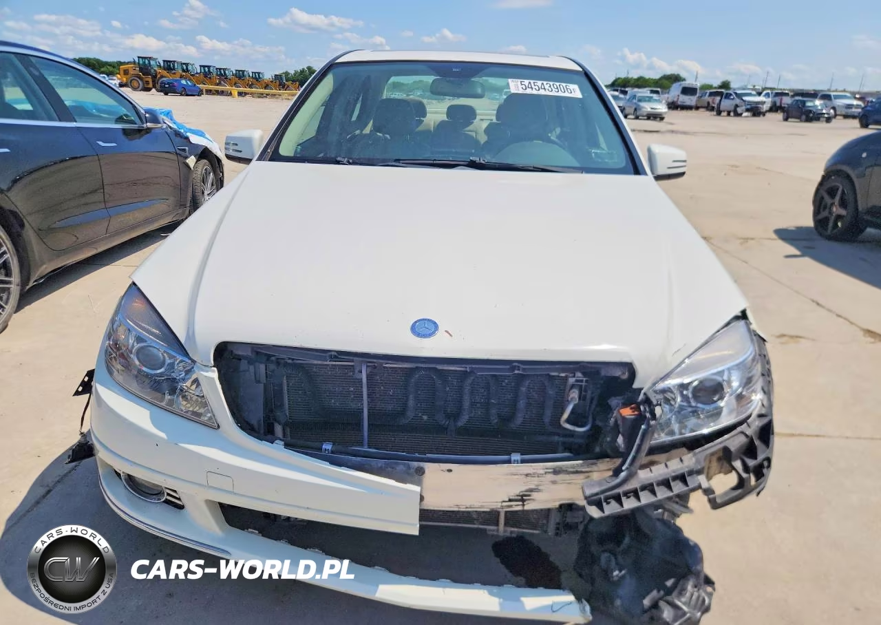 2010 Mercedes-Benz C 300 4Matic VIN:WDDGF8BB7AR123159 - 5