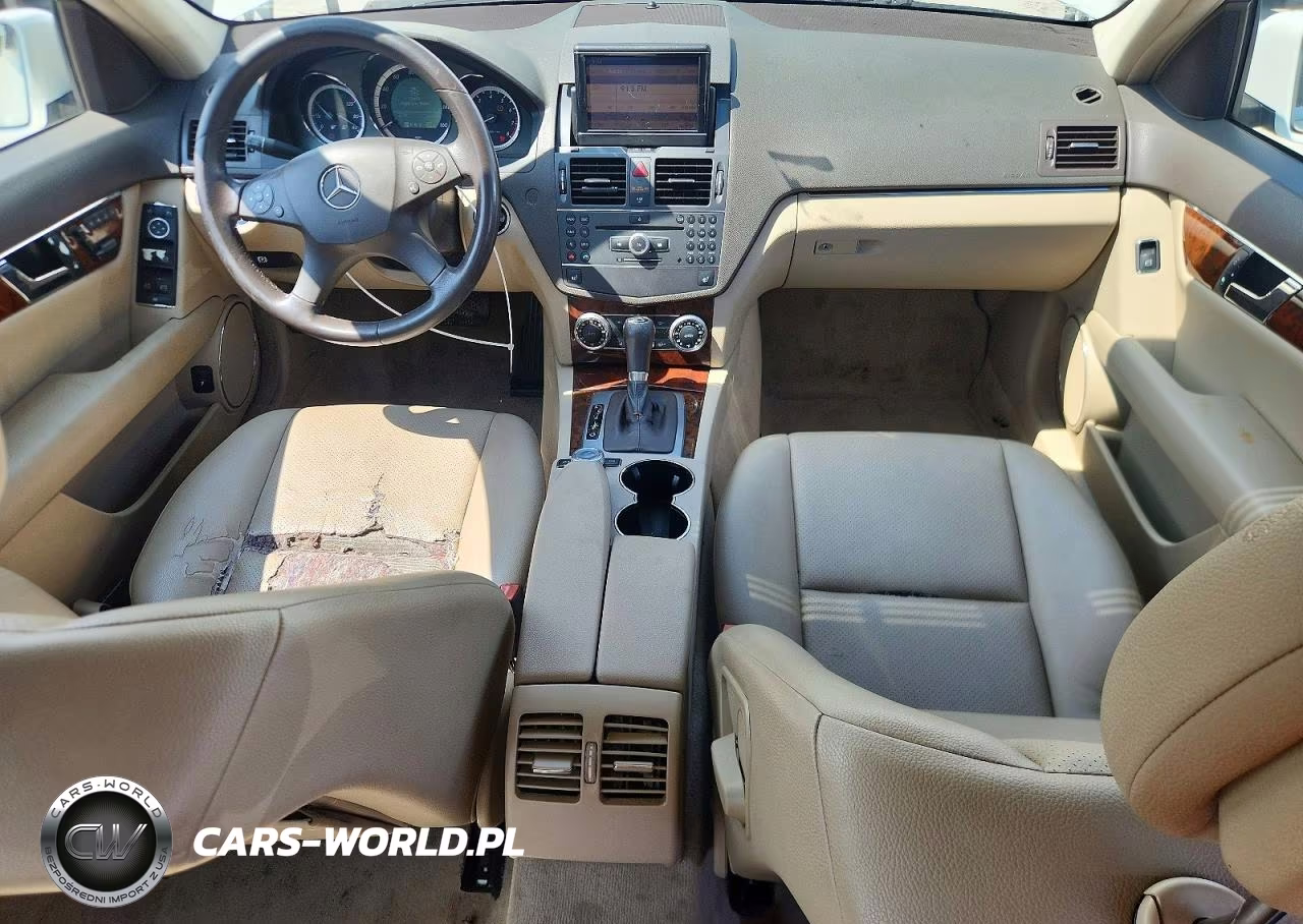 2010 Mercedes-Benz C 300 4Matic VIN:WDDGF8BB7AR123159 - 8