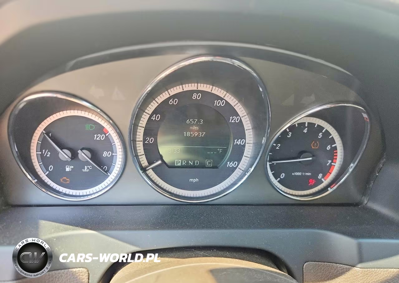 2010 Mercedes-Benz C 300 4Matic VIN:WDDGF8BB7AR123159 - 9