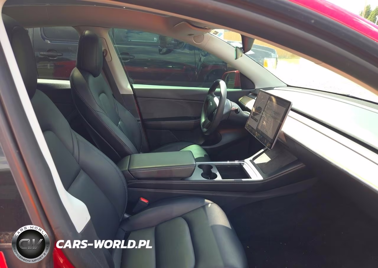 2021 Tesla Model Y VIN:5YJYGDEE4MF233509 - 5