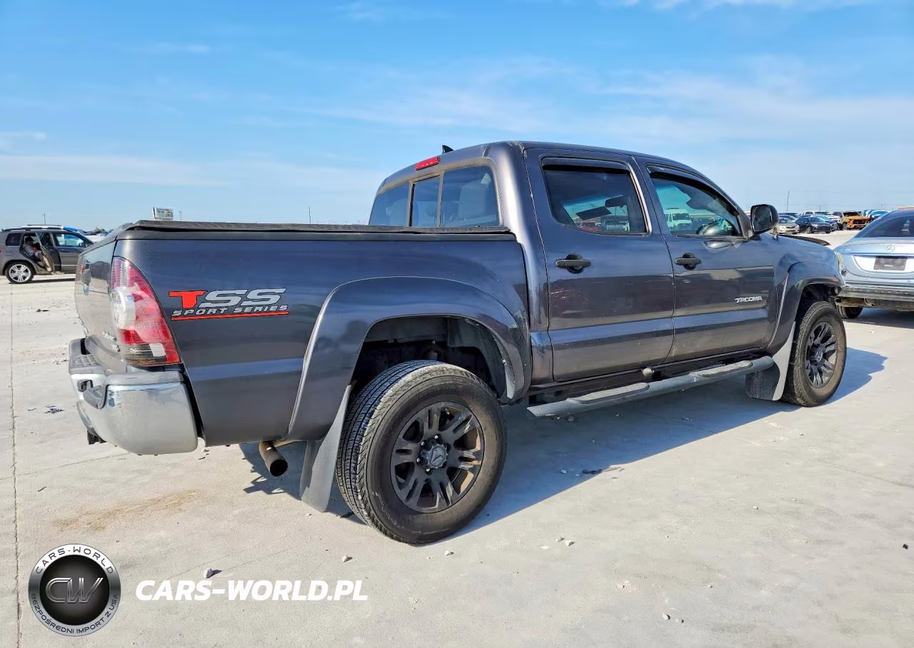 2015 Toyota Tacoma Double Cab Prerunner VIN:5TFJX4GN4FX047931 - 3