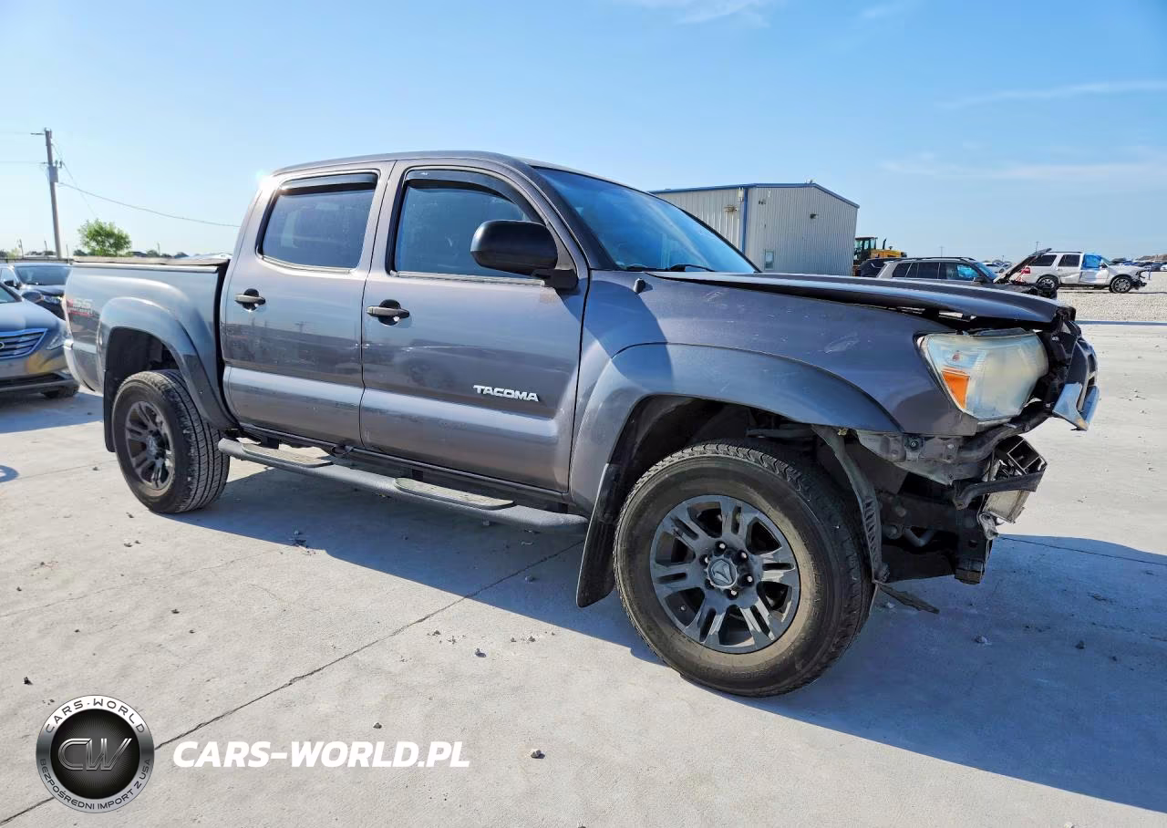 2015 Toyota Tacoma Double Cab Prerunner VIN:5TFJX4GN4FX047931 - 4
