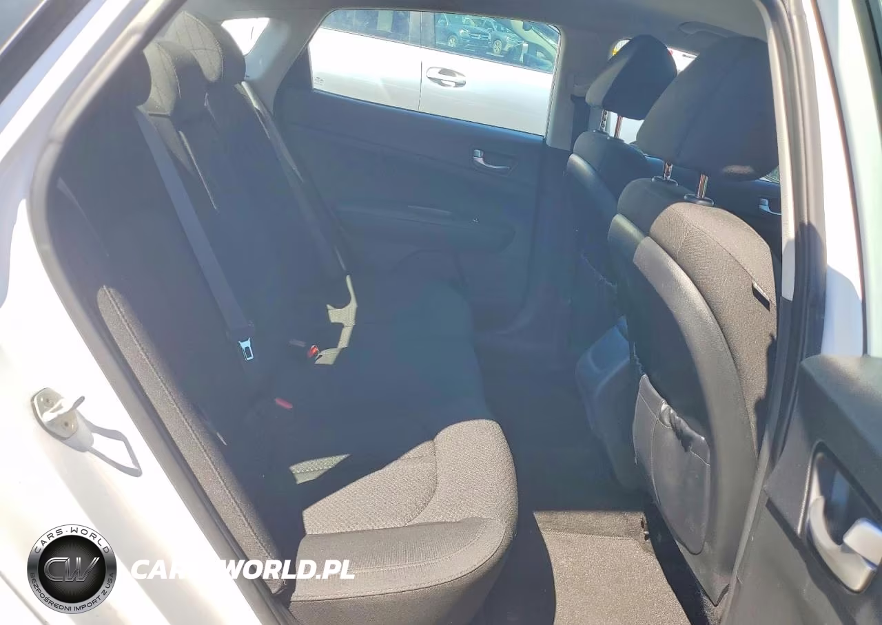 2018 Kia Optima Lx VIN:5XXGT4L36JG188574 - 10