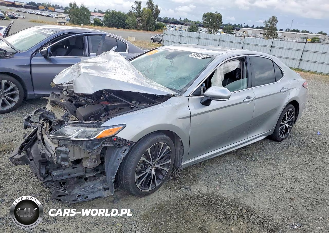 2019 Toyota Camry Se – zdjęcie 1 z 12