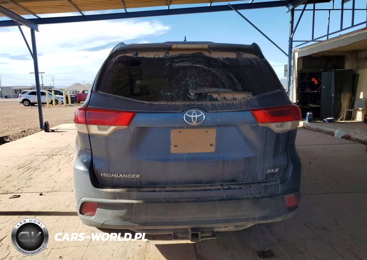 2017 Toyota Highlander Xle VIN:5TDKZRFH8HS217336 - 6