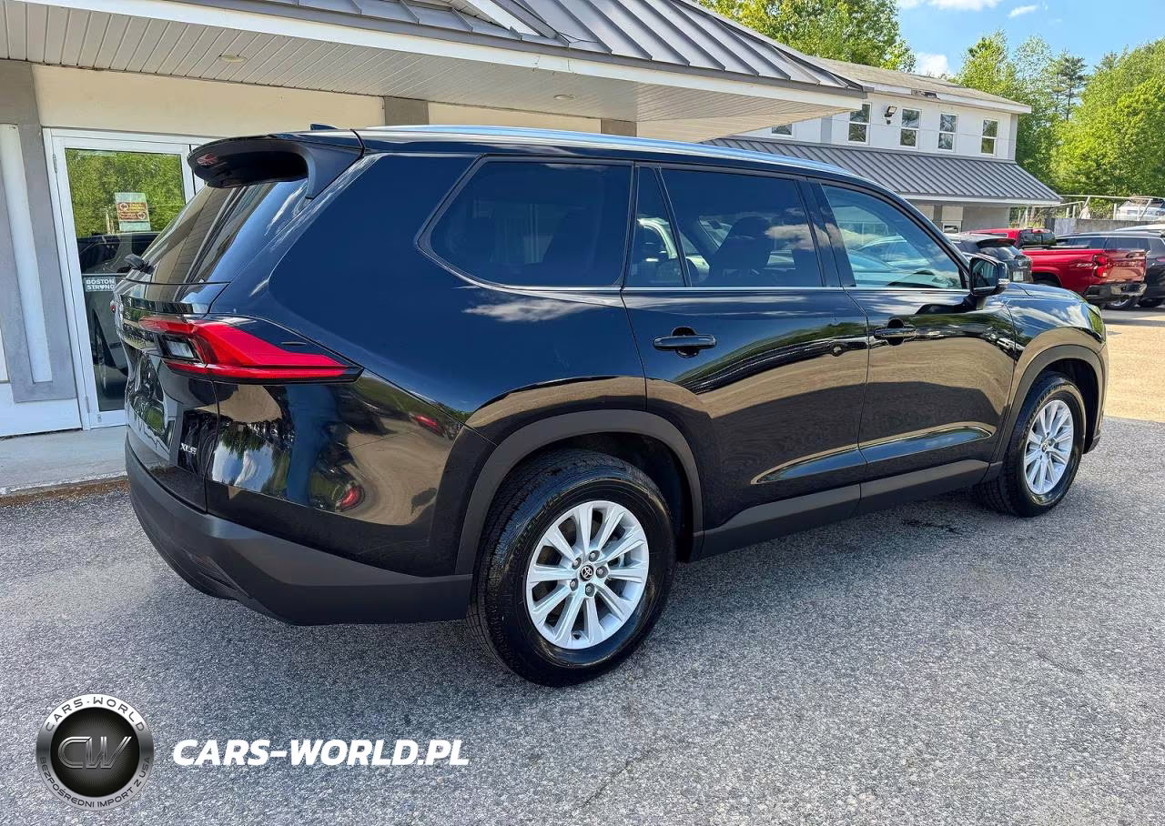 2024 Toyota Grand Highlander Xle VIN:5TDAAAB55RS007973 - 4
