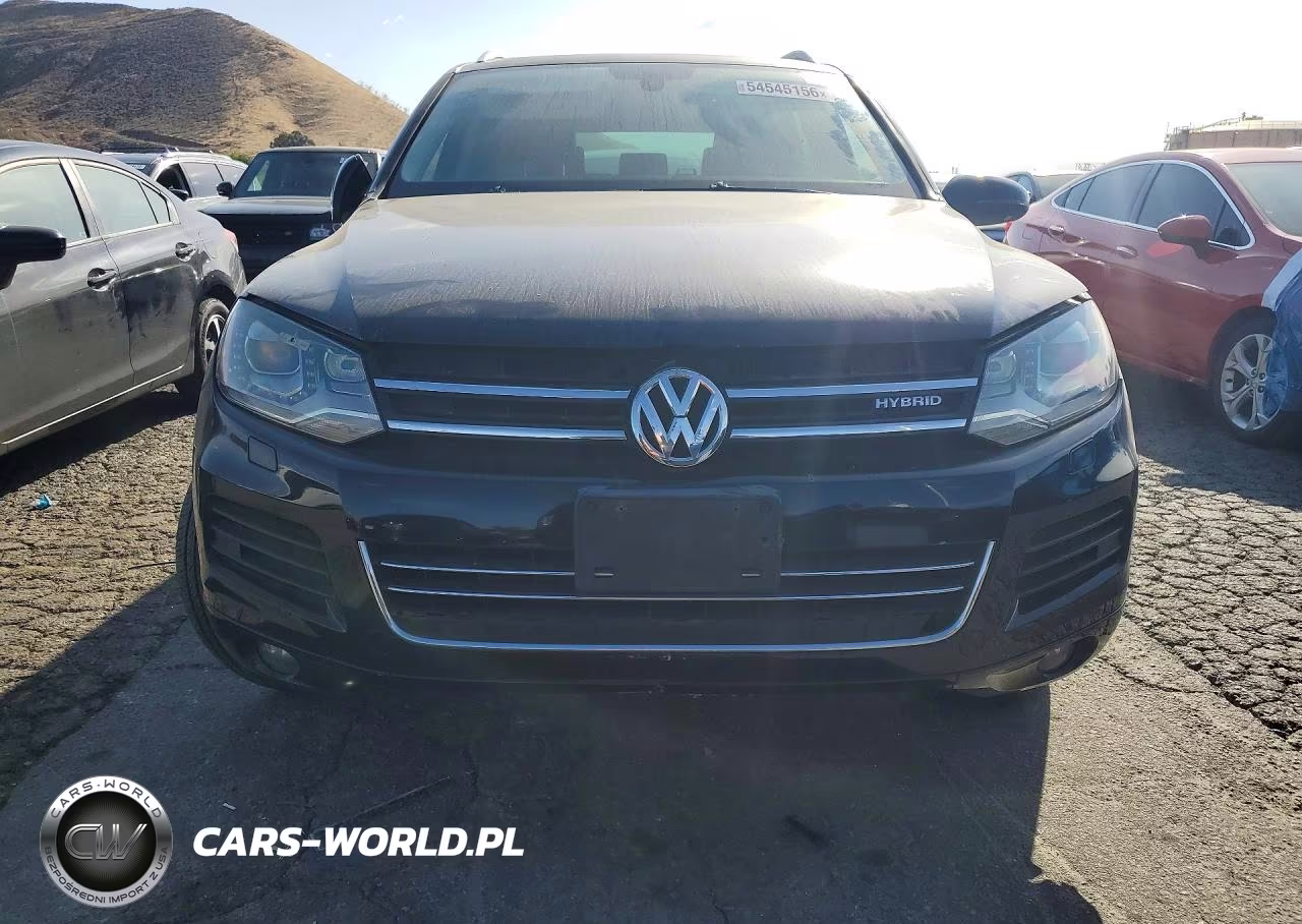 2011 Volkswagen Touareg Hybrid VIN:WVGFG9BPXBD003385 - 5