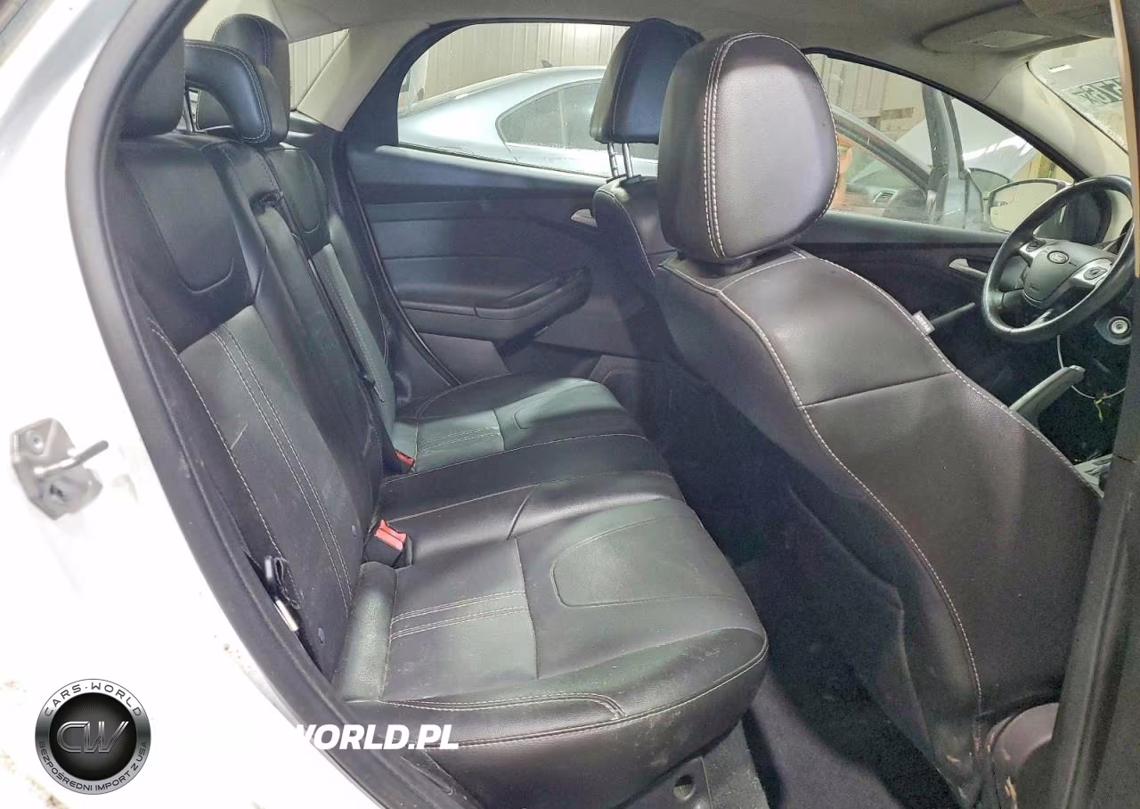 2014 Ford Focus Se VIN:1FADP3F20EL234027 - 10