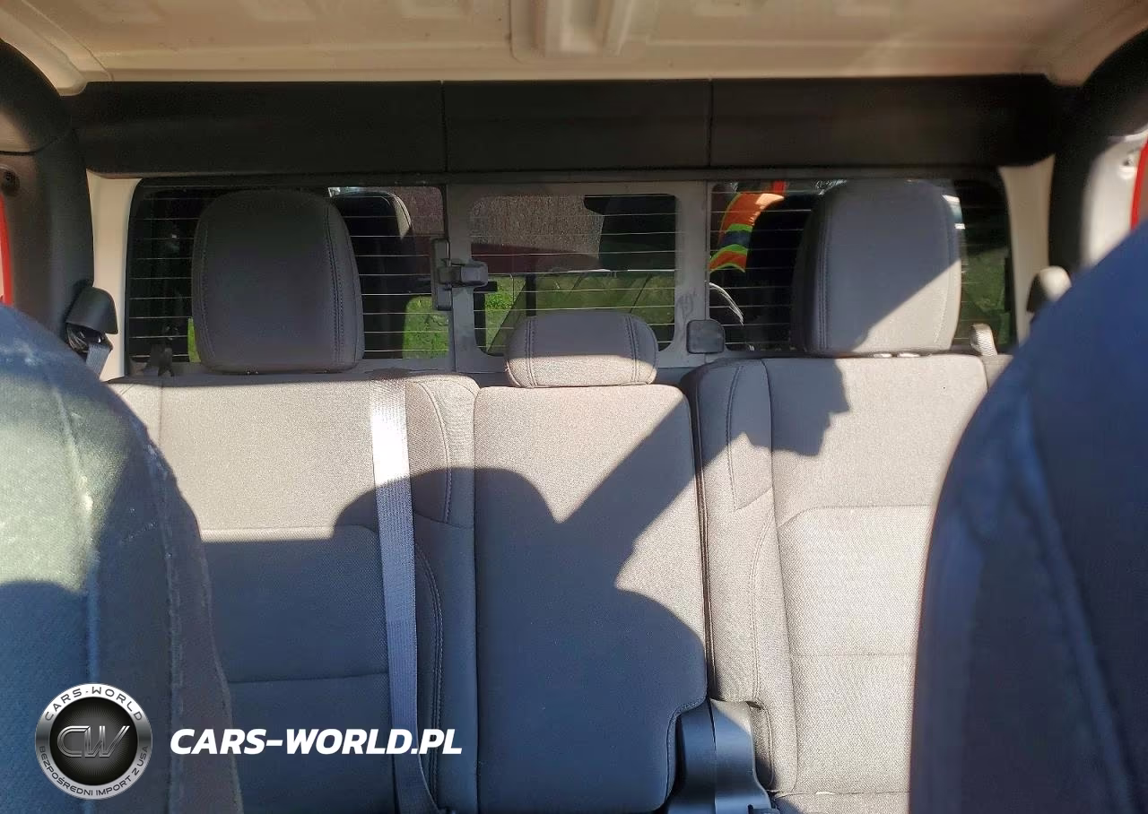 2020 Jeep Gladiator Sport VIN:1C6JJTAG0LL154457 - 10