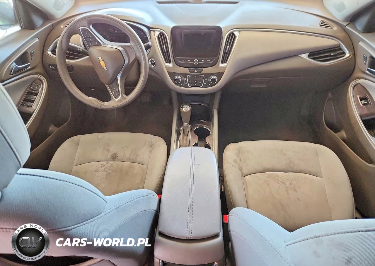 2019 Chevrolet Malibu Lt VIN:1G1ZD5ST5KF137105 - 8