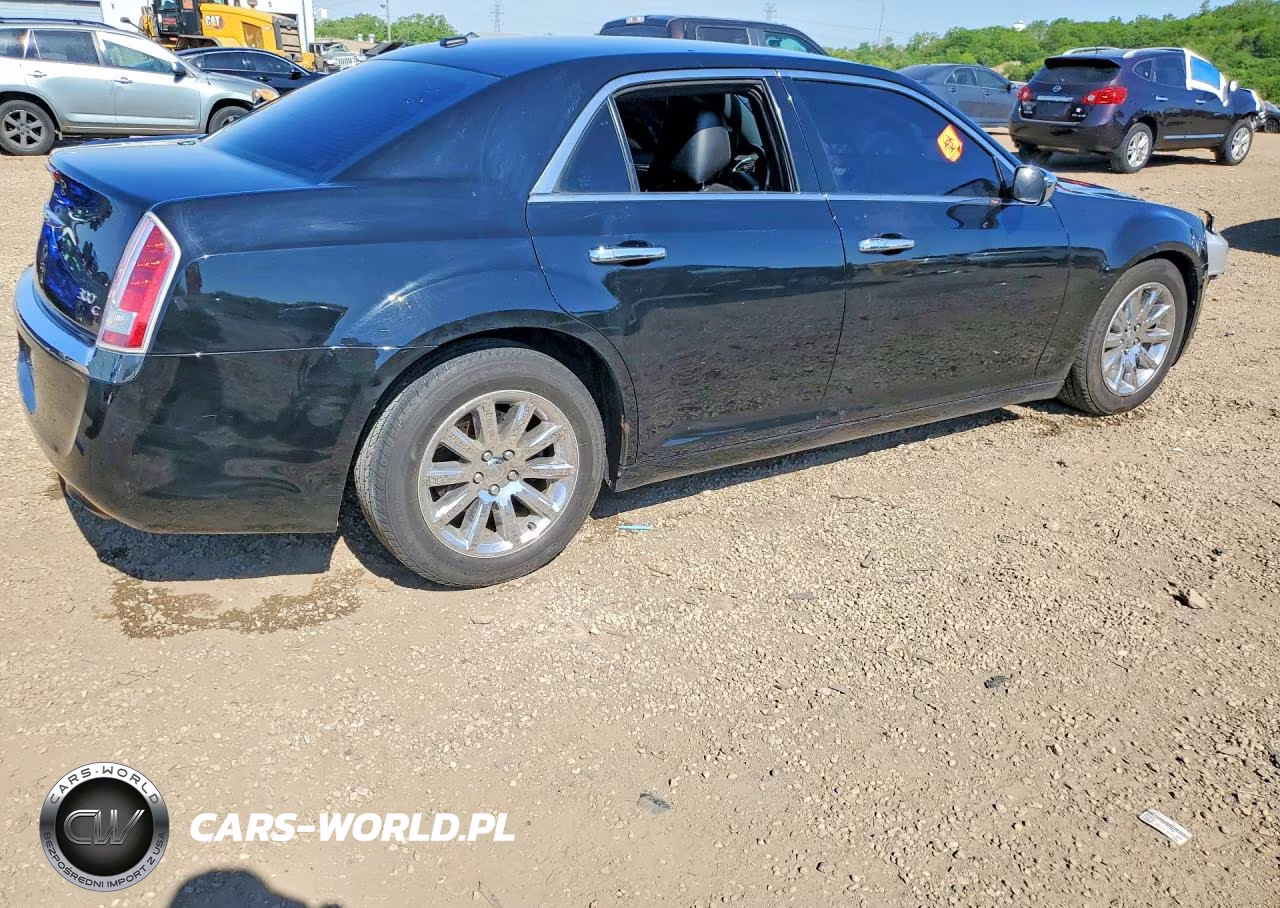 2013 Chrysler 300C VIN:2C3CCAET4DH507891 - 3