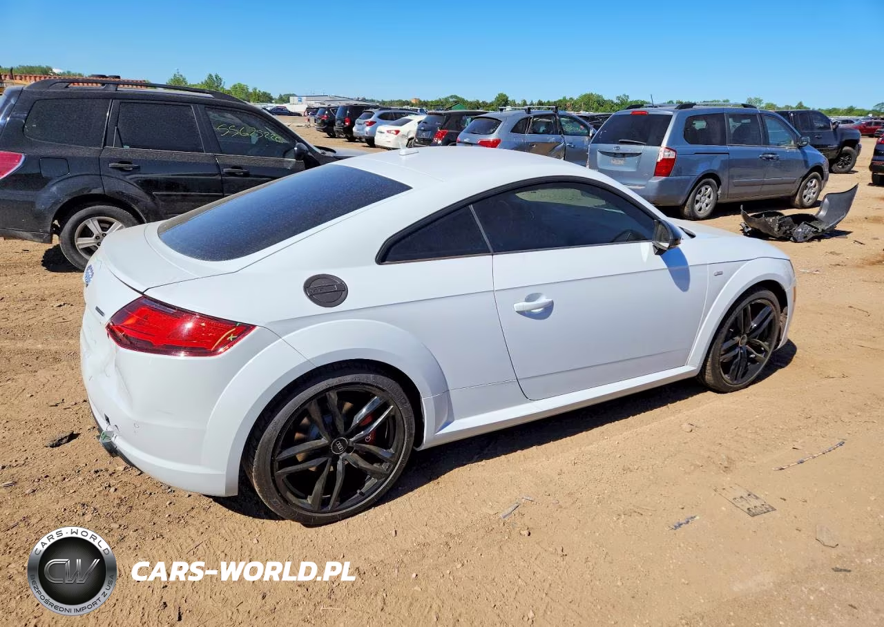 2017 Audi Tt VIN:TRUC5AFVXH1014104 - 3