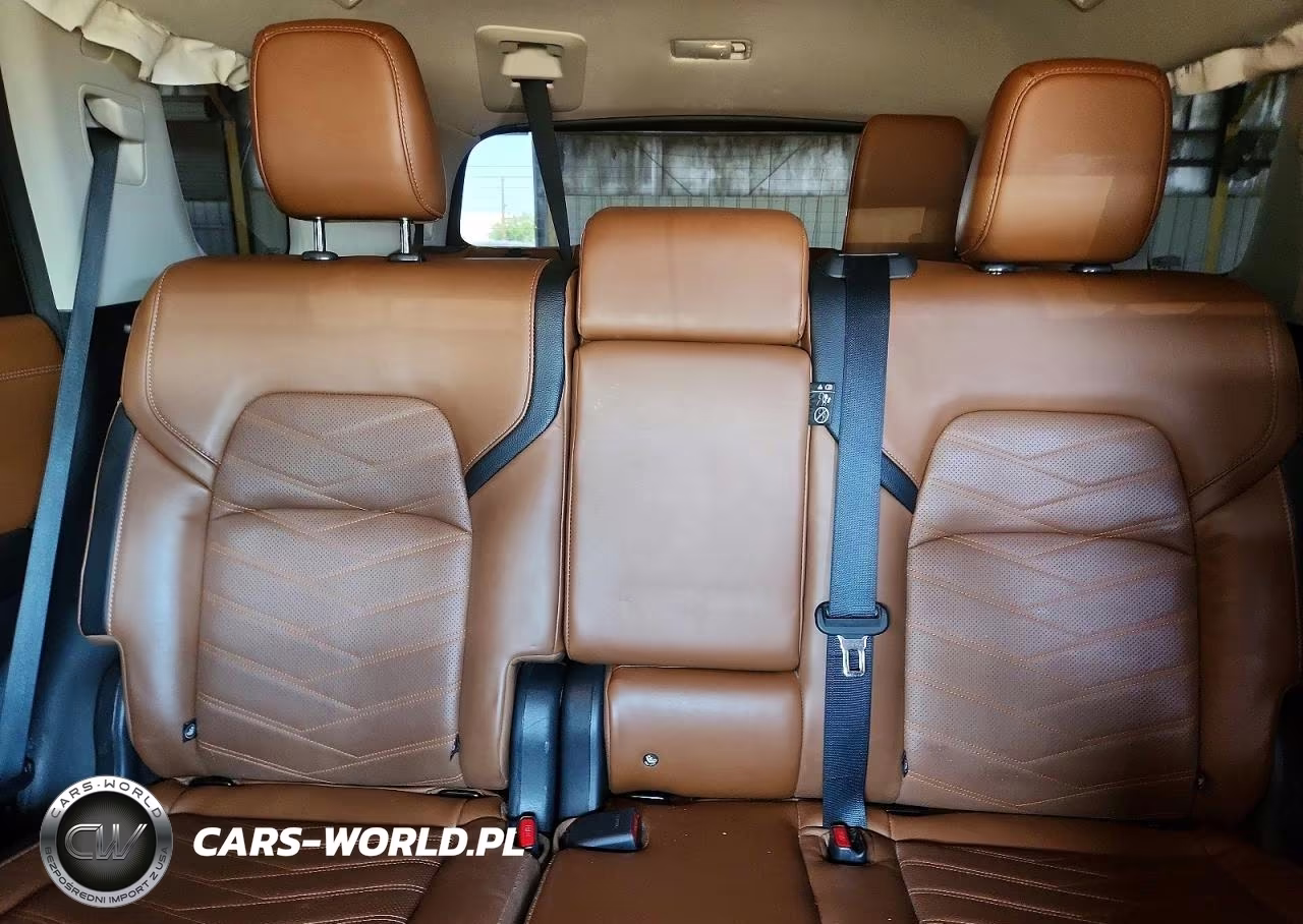 2023 Nissan Pathfinder Platinum Fwd VIN:5N1DR3DG1PC231204 - 10