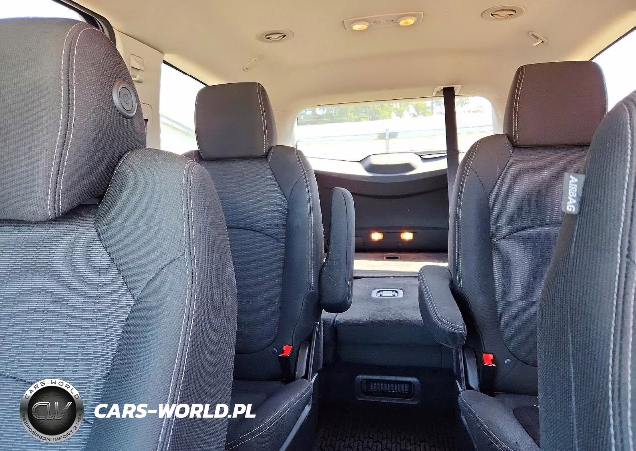 2017 Chevrolet Traverse Lt VIN:1GNKRGKD4HJ284317 - 10