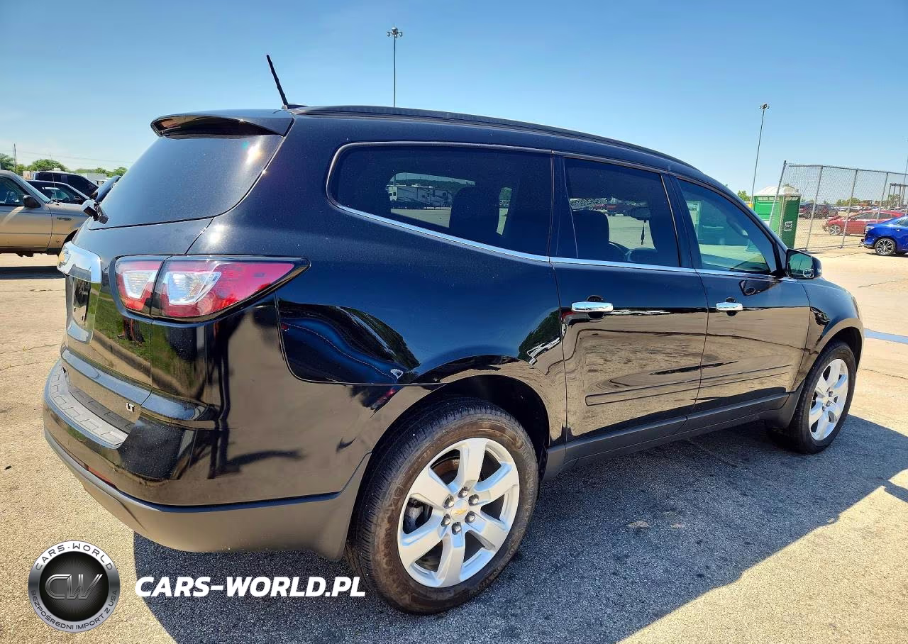 2017 Chevrolet Traverse Lt VIN:1GNKRGKD4HJ284317 - 3
