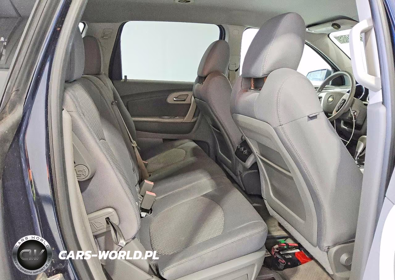 2011 Chevrolet Traverse Ls VIN:1GNKRFED0BJ368941 - 11
