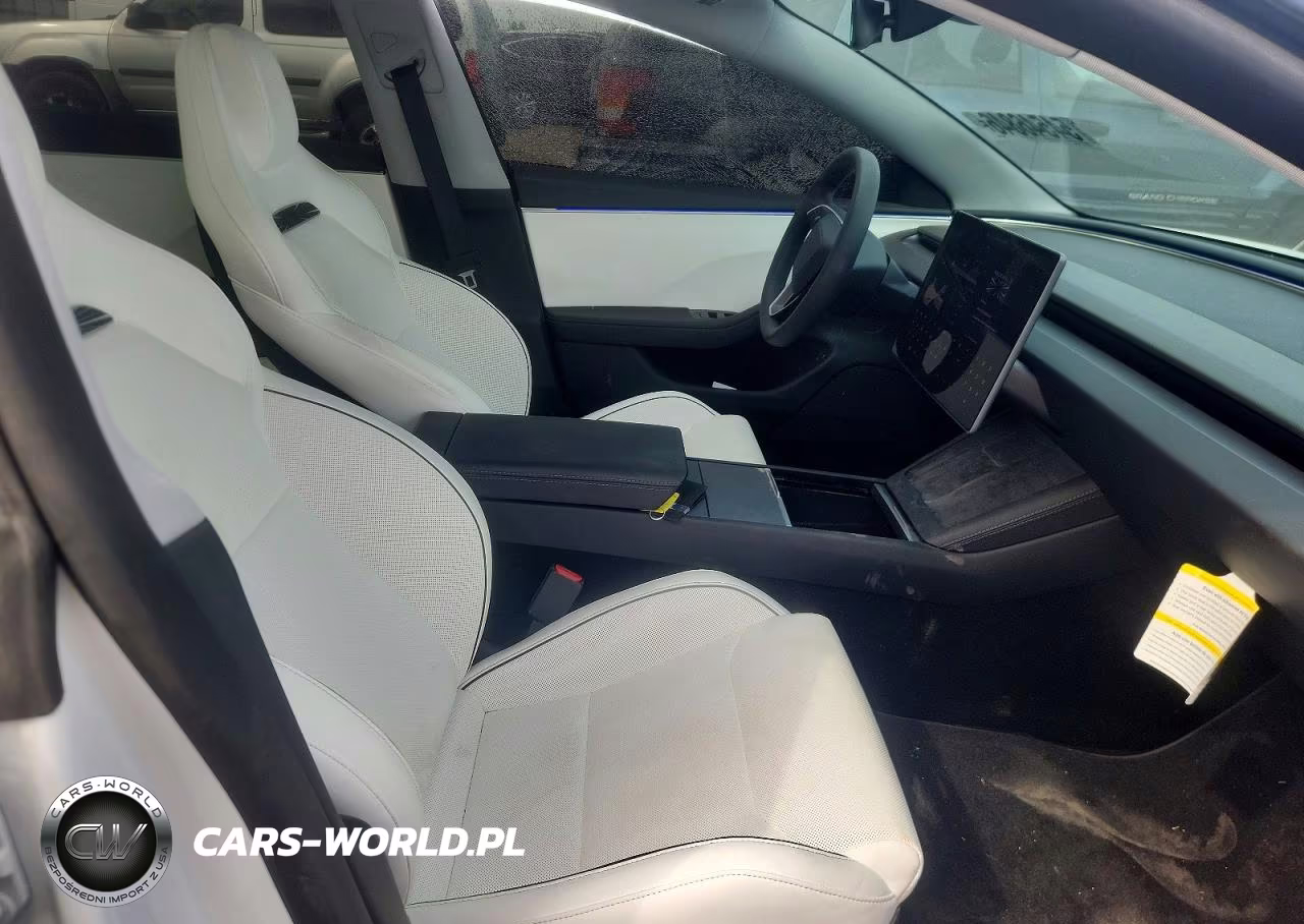 2025 Tesla Model 3 VIN:5YJ3E1ET4SF036480 - 7