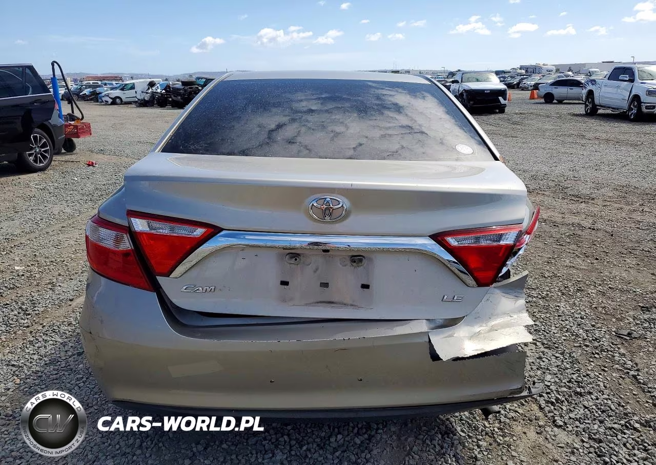 2016 Toyota Camry Le VIN:4T4BF1FK5GR517613 - 6