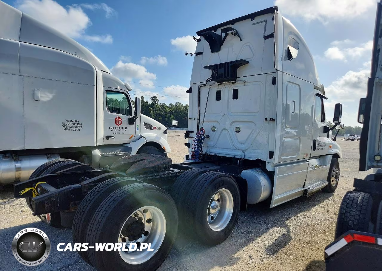 2016 Freightliner Cascadia 125 VIN:3AKJGLDV1GSGS4695 - 4