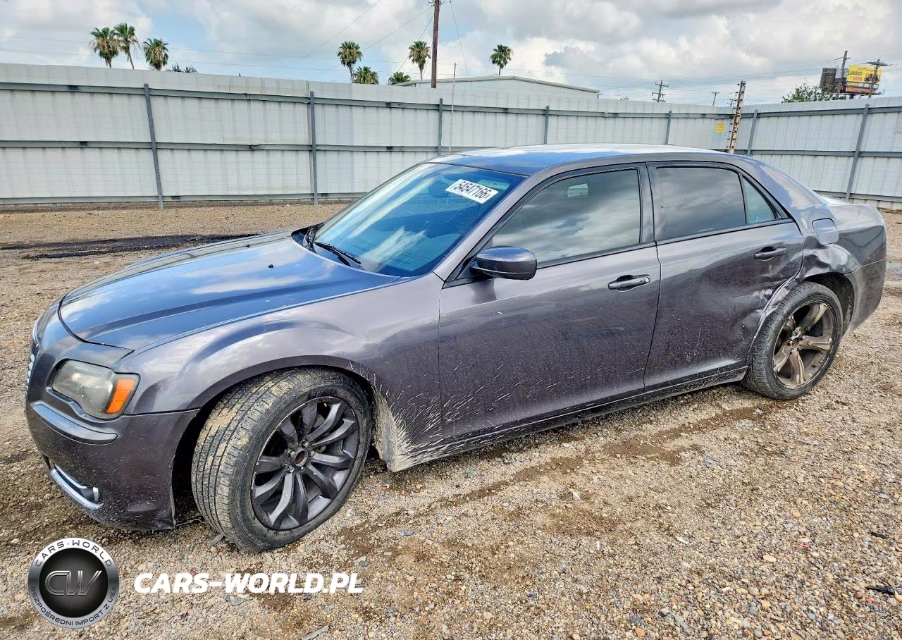 2014 Chrysler 300 S – zdjęcie 1 z 12