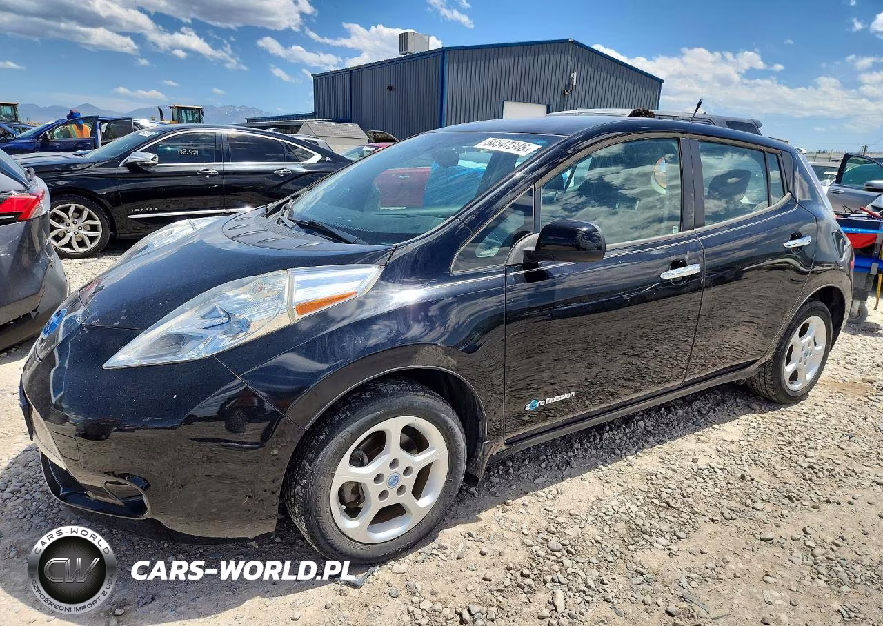 2013 Nissan Leaf S