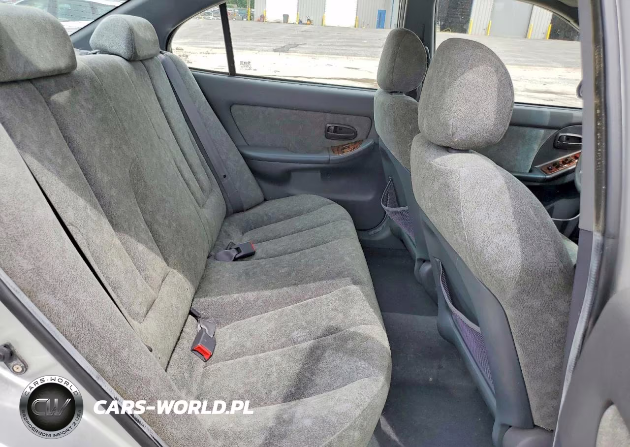 2003 Hyundai Elantra Gls VIN:KMHDN45D33U575515 - 10