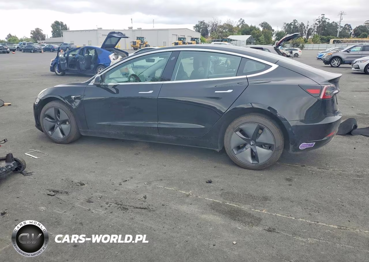2018 Tesla Model 3 VIN:5YJ3E1EA7JF173426 - 2