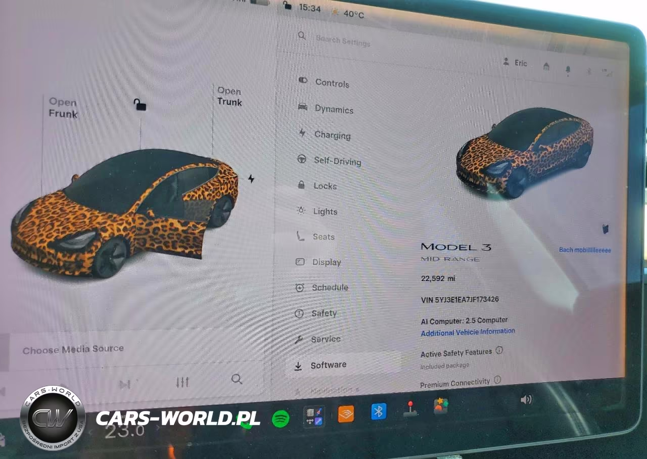 2018 Tesla Model 3 VIN:5YJ3E1EA7JF173426 - 9