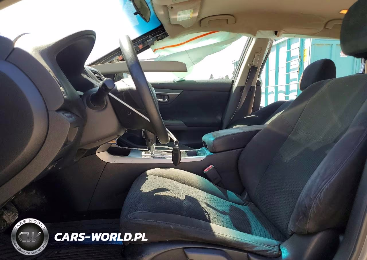 2015 Nissan Altima 2.5 S VIN:1N4AL3AP2FC102924 - 7