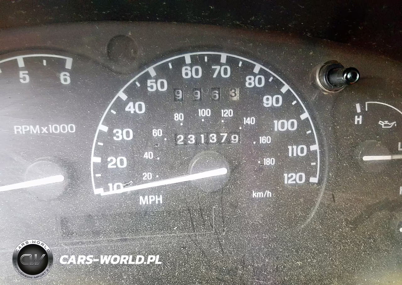 1998 Ford Explorer VIN:1FMYU24X2WUC30484 - 8
