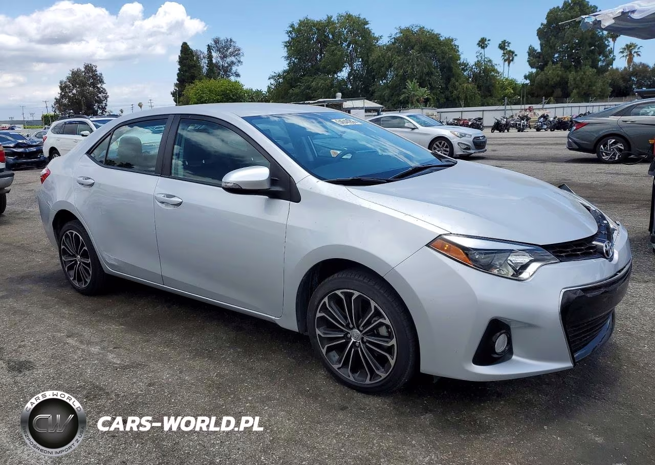 2015 Toyota Corolla VIN:5YFBURHE1FP257359 - 4