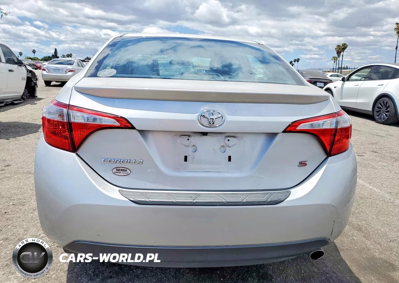 2015 Toyota Corolla VIN:5YFBURHE1FP257359 - 6