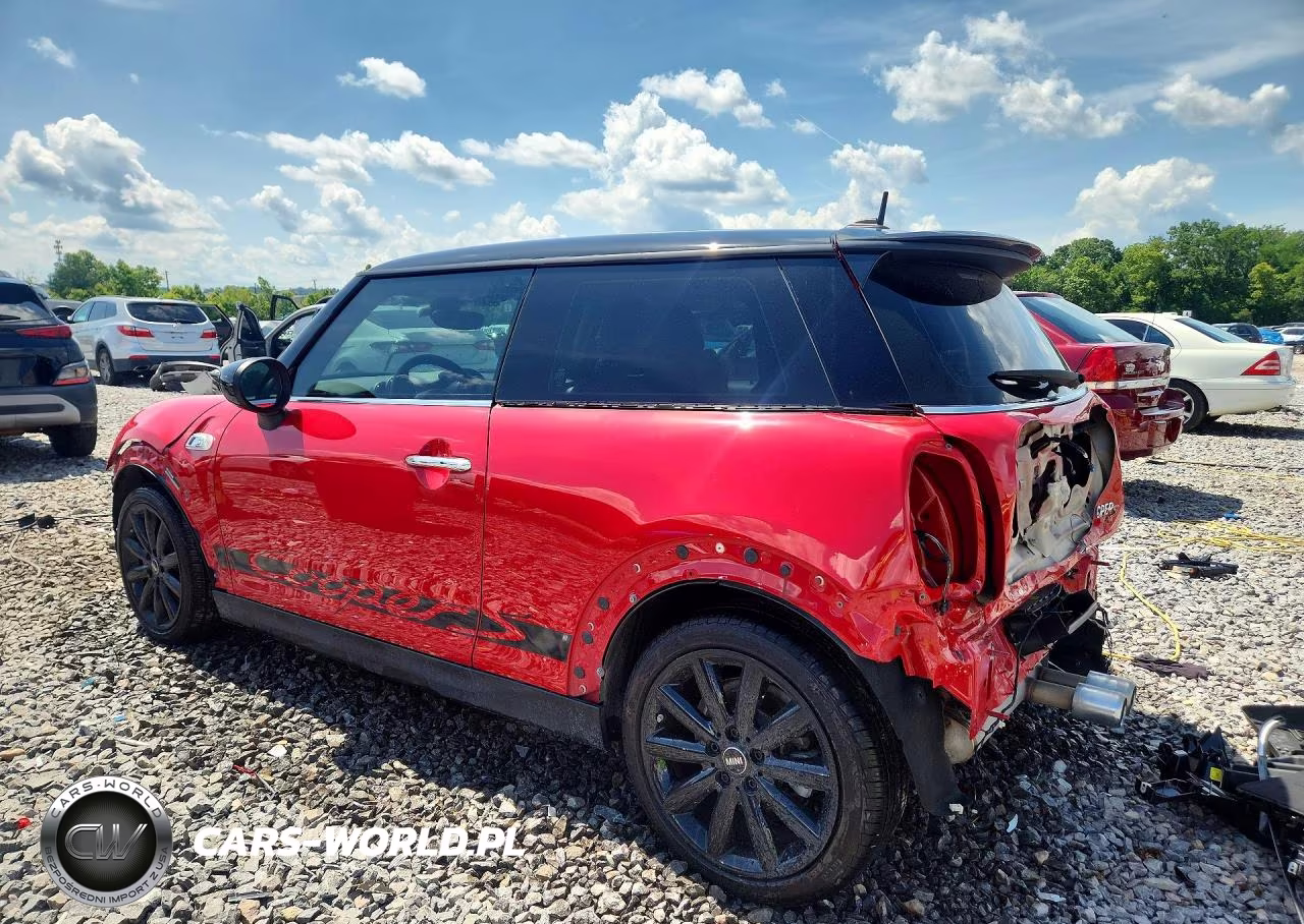 2020 Mini Cooper S VIN:WMWXR5C01L2L85233 - 2