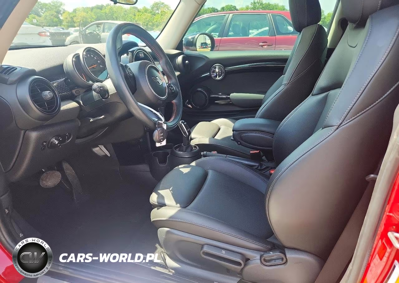 2020 Mini Cooper S VIN:WMWXR5C01L2L85233 - 7