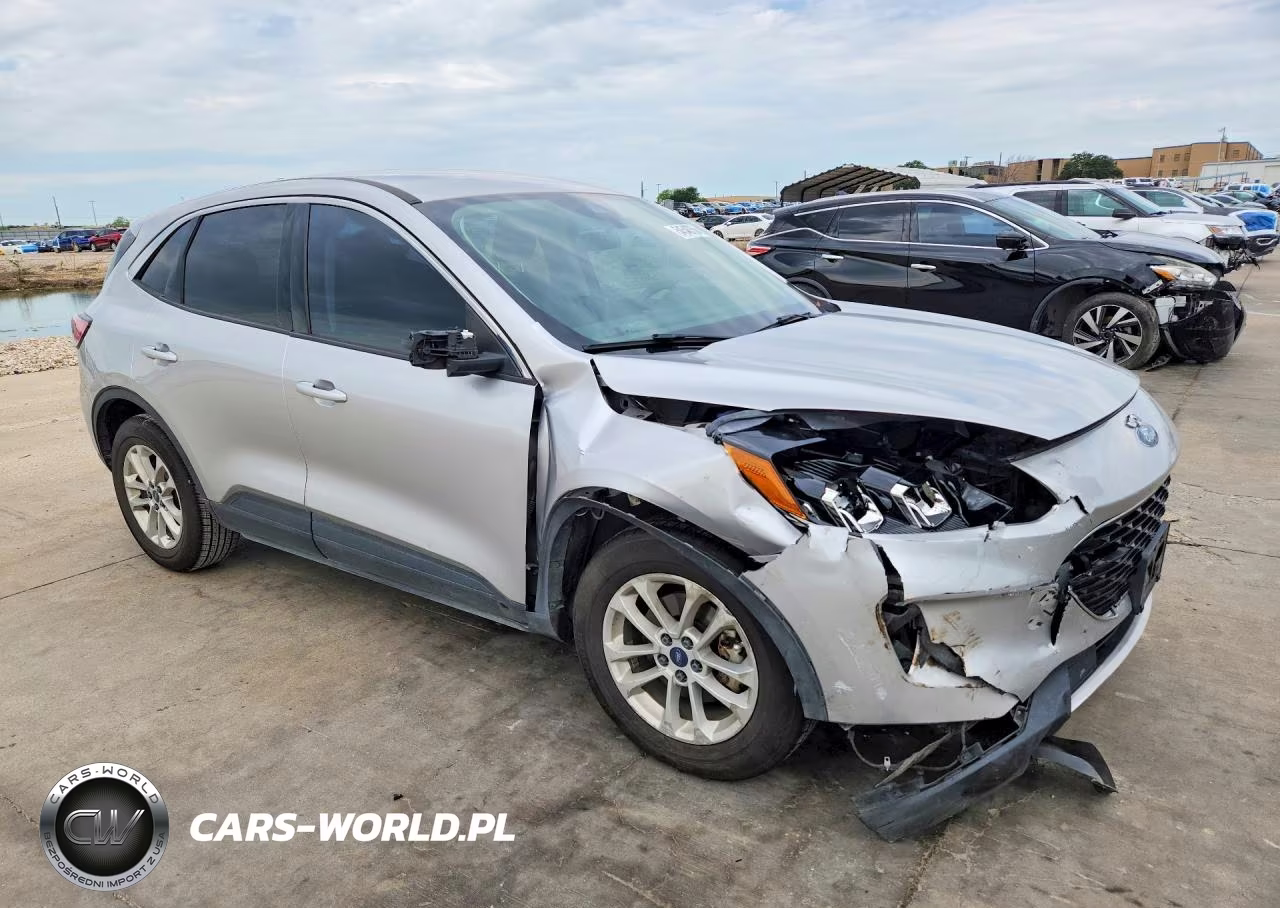 2020 Ford Escape Se VIN:1FMCU0G64LUB01661 - 4