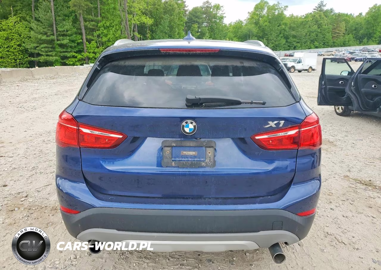 2018 BMW X1 xDrive28I VIN:WBXHT3C31J5L25930 - 6