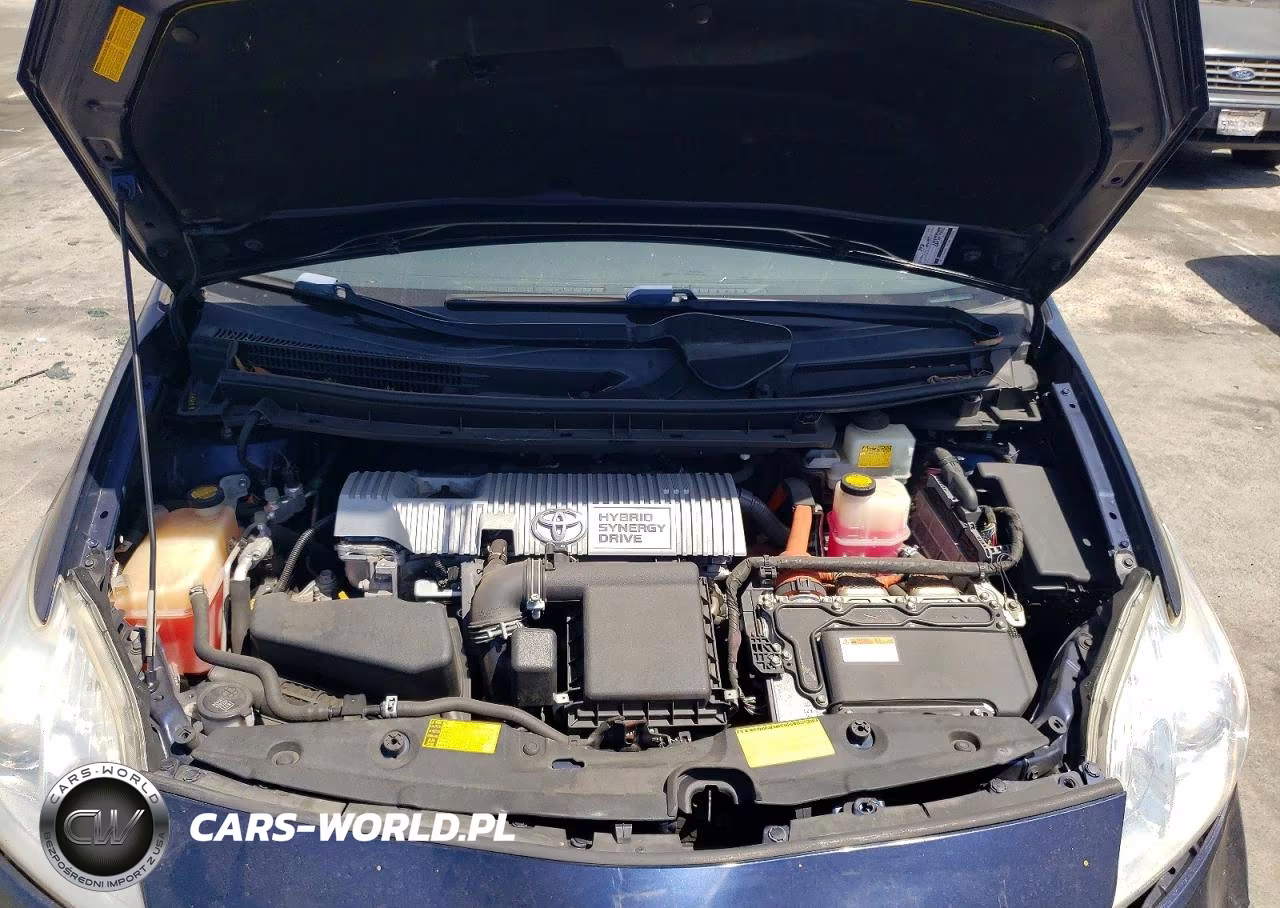 2014 Toyota Prius Three VIN:JTDKN3DU2E1769190 - 11