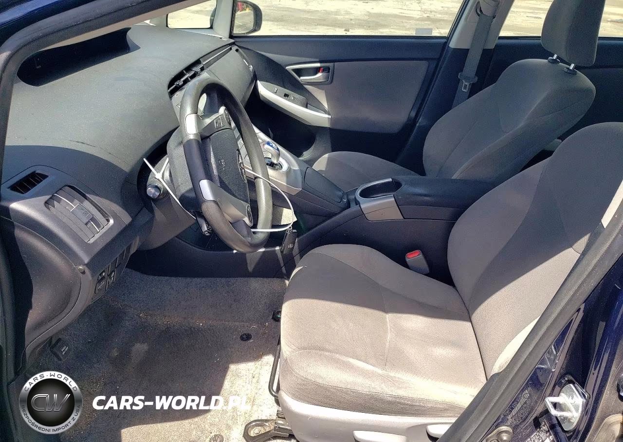 2014 Toyota Prius Three VIN:JTDKN3DU2E1769190 - 7