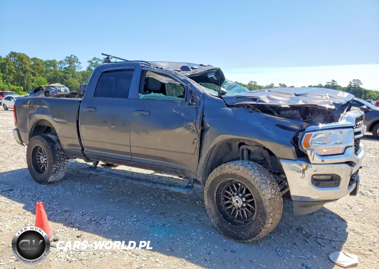 2024 Ram 2500 Tradesman VIN:3C6UR5CJ3RG181278 - 4
