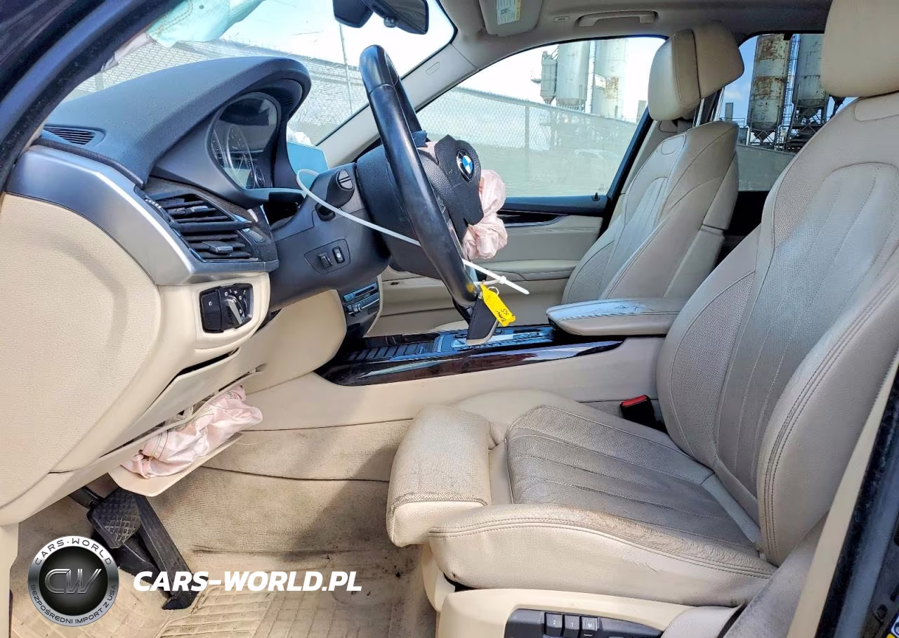 2014 BMW X5 xDrive35I VIN:5UXKR0C5XE0H19643 - 7