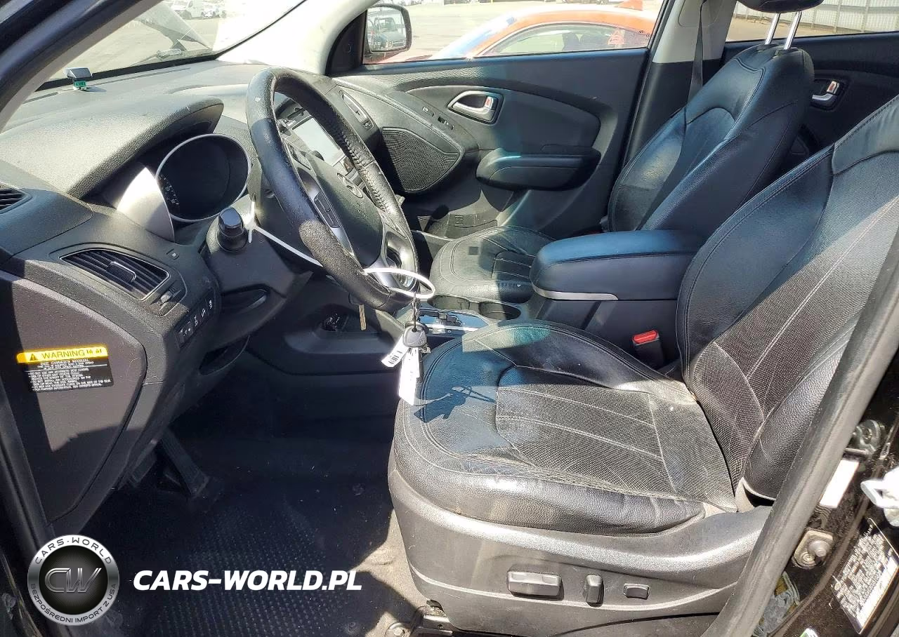 2012 Hyundai Tucson Limited VIN:KM8JUCAC3CU510239 - 7