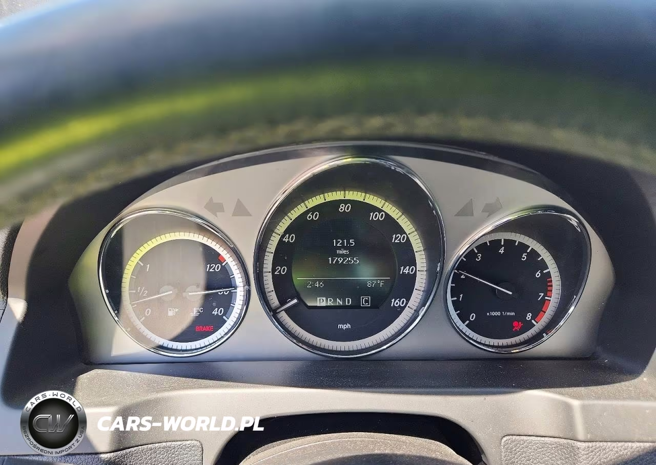 2010 Mercedes-Benz C 300 4Matic VIN:WDDGF8BB6AF502316 - 9