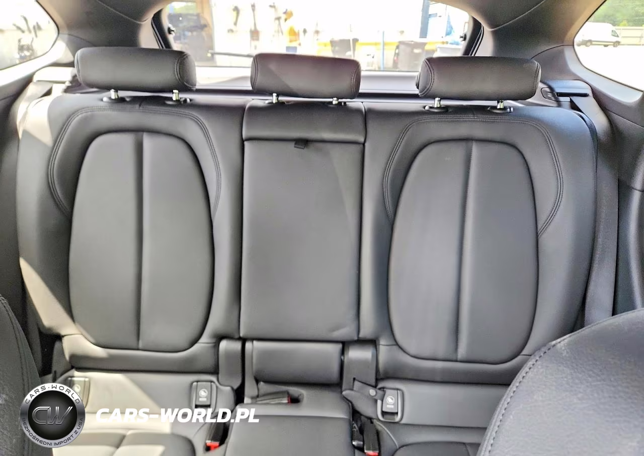 2016 BMW X1 xDrive28I VIN:WBXHT3C33GP880665 - 10