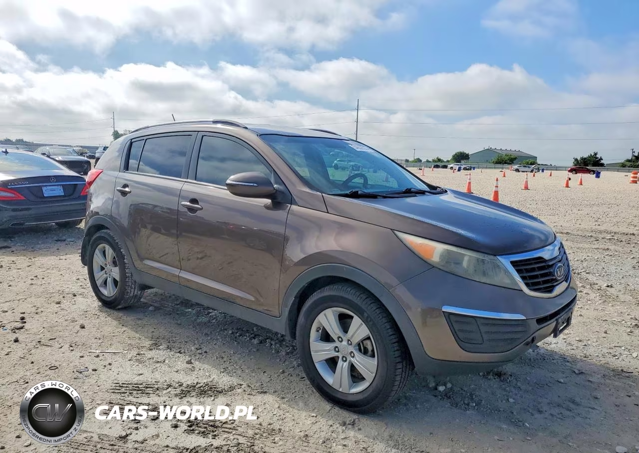 2012 Kia Sportage Lx VIN:KNDPB3A26C7311387 - 4